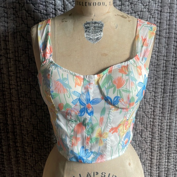 no brand Tops - Cute Stretchy Bustier Floral Top